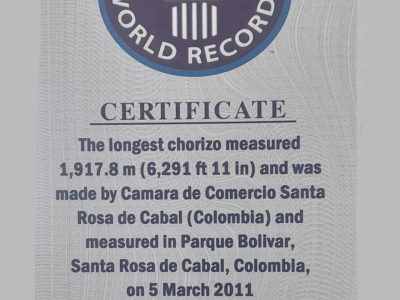 Santa Rosa de Cabal continúa con el guinnes del chorizo más largo del mundo.